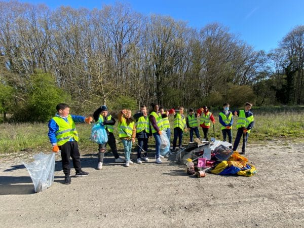 « Ici commence la mer, ne jetez rien ! » – IDEA, la SPGE et le Contrat Rivière Haine associés pour la protection de nos ressources en eau
